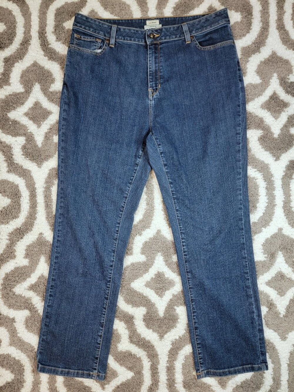 L.L.Bean Classic Fit Jeans Women’s Blue Denim Straight | Size: 16R